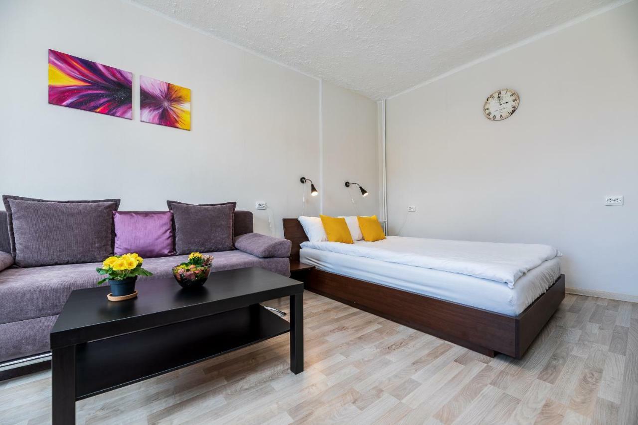 Compact Apartment Near Food Market In The Oldtown Plus Free Parking Klaipeda Exterior photo